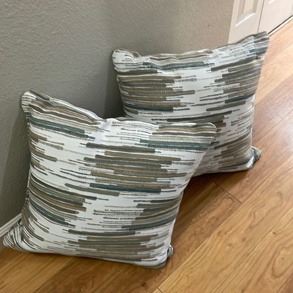 Decorative Pillows - Picture 2 of 3
